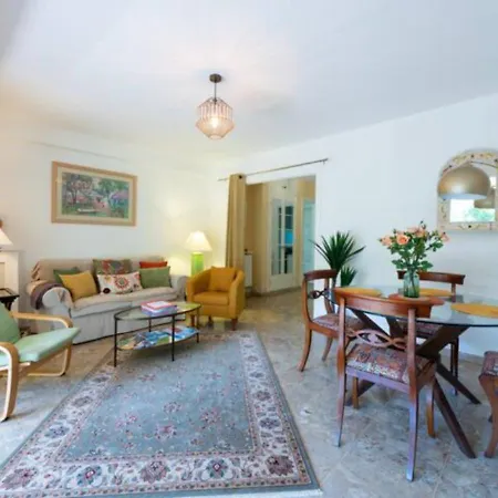 Bel Familial Avec Piscine Appartement *