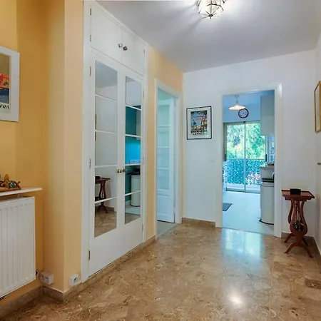 Appartement Bel Familial Avec Piscine
