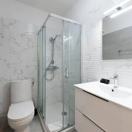 Appartement Bel Familial Avec Piscine