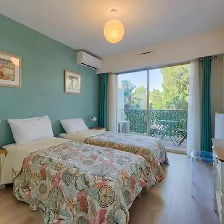 Apartment Le Cardiff Avec Grand Balcon, Piscine Et Parking, Un Fabuleux Familial En Basse Californie Cannes